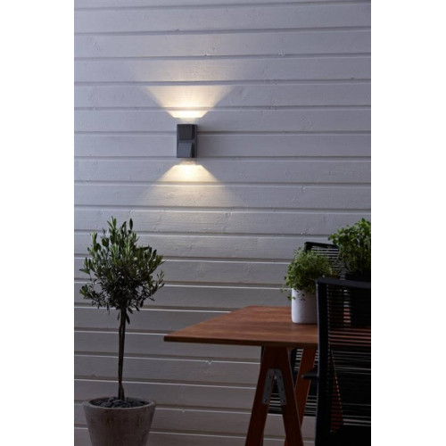 Настінний вуличний світильник Markslojd CARINA 102579