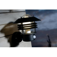 Настінний вуличний світильник Nordlux Vejers Sensor 25101003