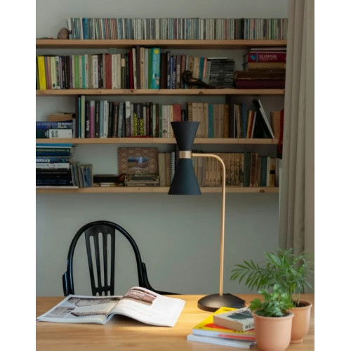 Настільна лампа MAXlight CORNET T0039