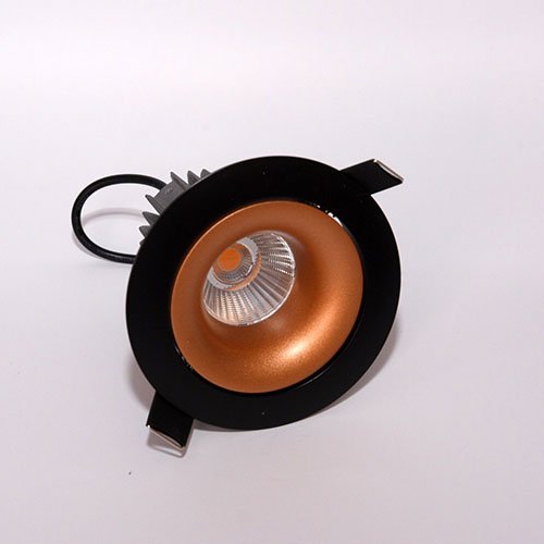 Точечный светодиодный светильник врезной Prima Luce 468-3 12W